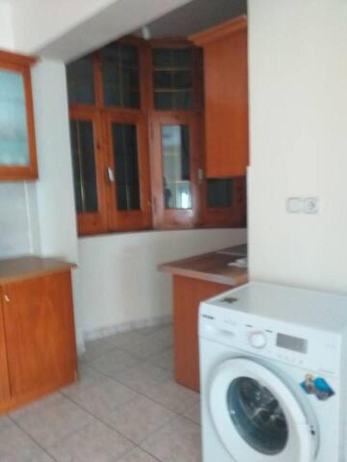 Vasili Sunstay Saranda